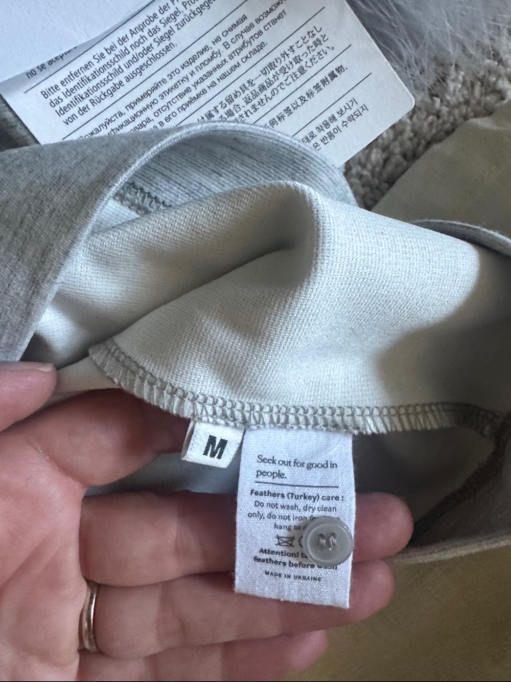 Sleeper luxury feather trim pajamas - Picture 7 of 8
